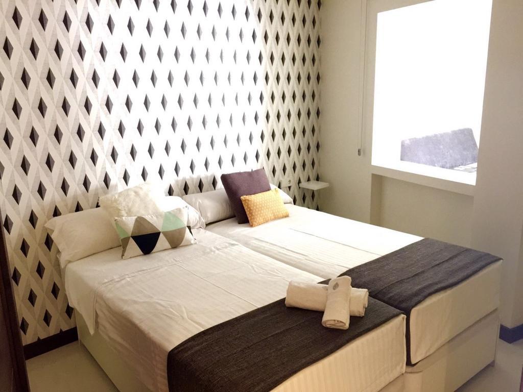 Roisa Suites Мадрид Екстер'єр фото