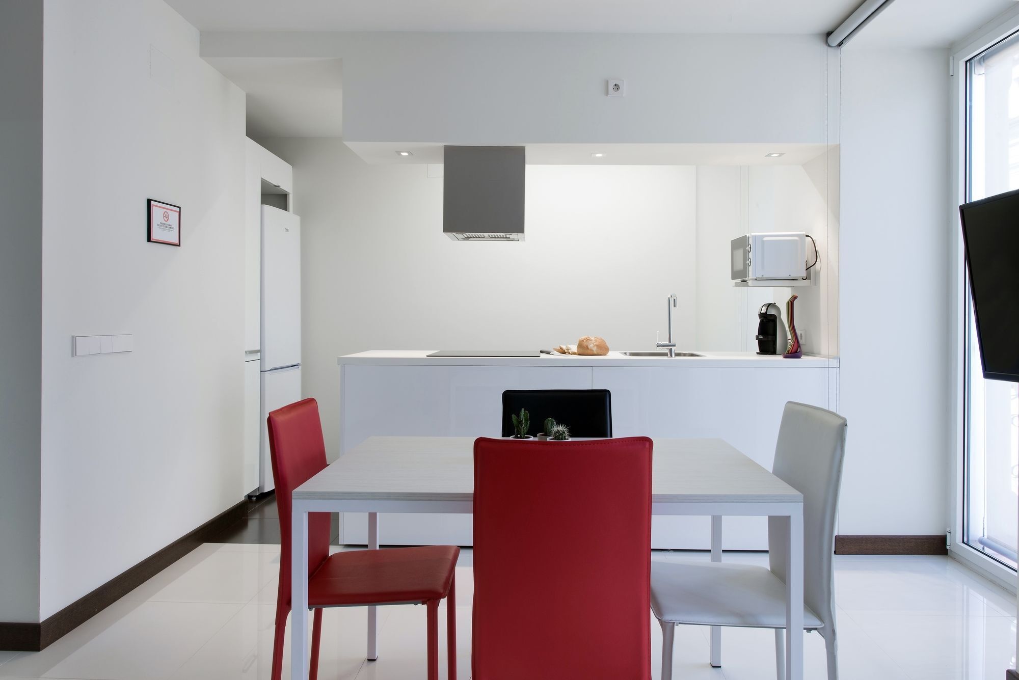 Roisa Suites Мадрид Екстер'єр фото